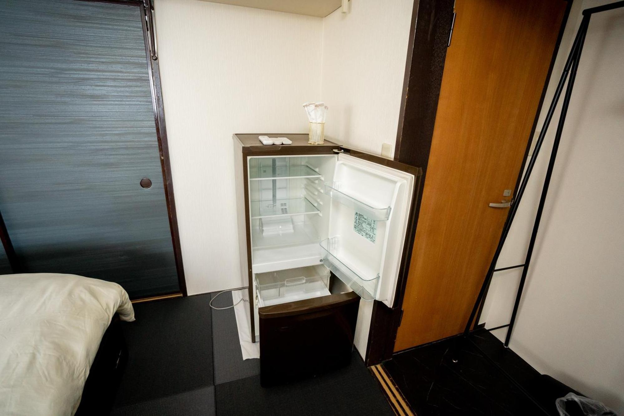 Premier Suite Shinjuku Akebonobashi Front โตเกียว ภายนอก รูปภาพ